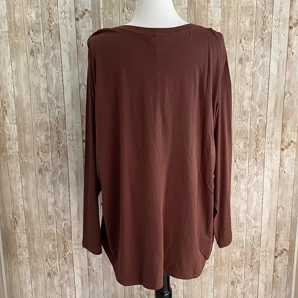 NWT Athleta Outbound V-neck Top Plus 3X Mahogany Brown Long Sleeve Tee - Picture 4 of 9